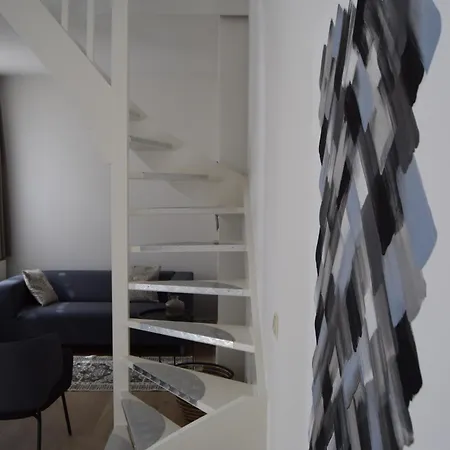 Expat Housing *